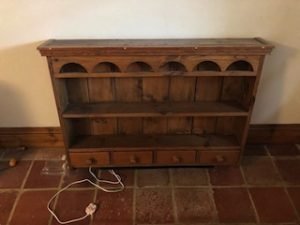 shelving unit